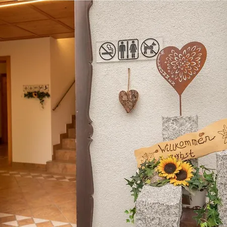 Mountain-chalets Sonnenberg شاليه
